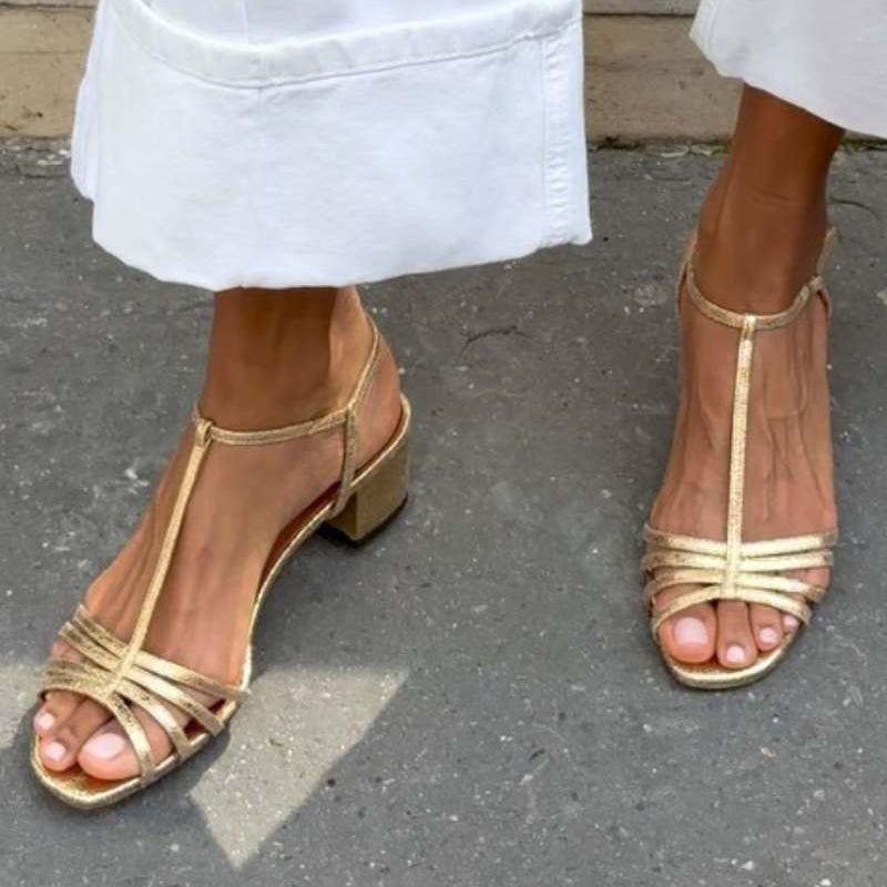 SANDALELE MARA – ELEGANȚĂ COTIDIANĂ