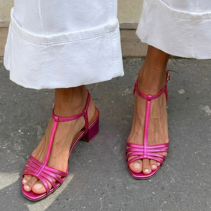 SANDALELE MARA – ELEGANȚĂ COTIDIANĂ